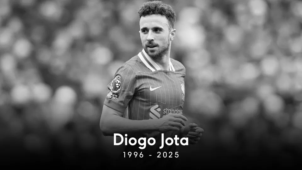 Virgil van Dijk, Jordan Henderson, dan para pemain Liverpool hadir ke Portugal untuk penghormatan terakhir Diogo Jota.