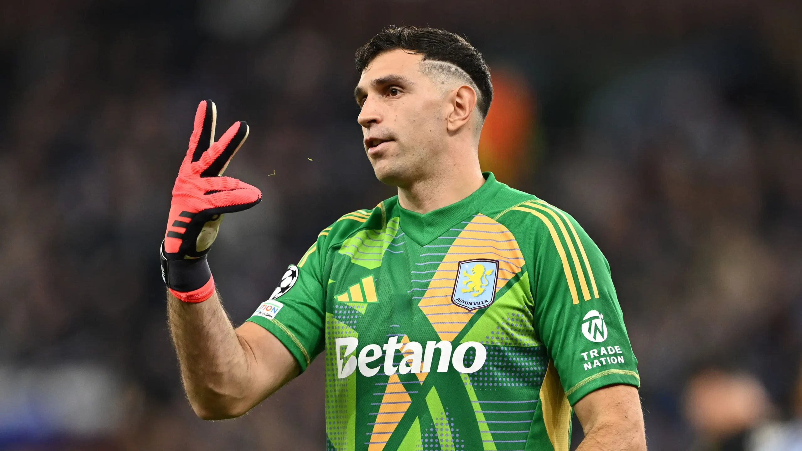 Emiliano Martinez - Target Transfer Manchester United
