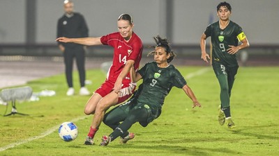 Timnas Indonesia Putri dalam laga Kualifikasi Piala Asia Putri 2026 melawan Pakistan